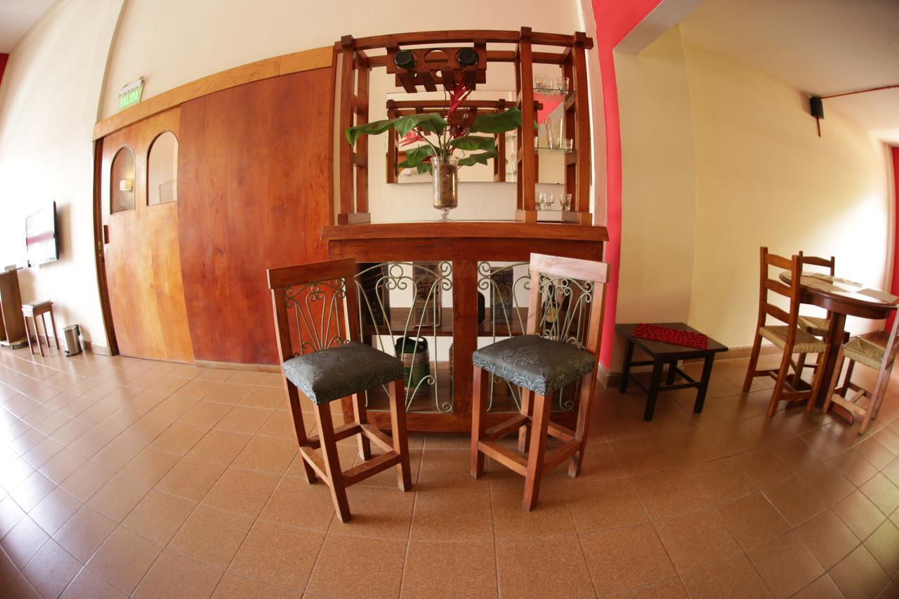 Hotel Del Sur San Lorenzo Dış mekan fotoğraf
