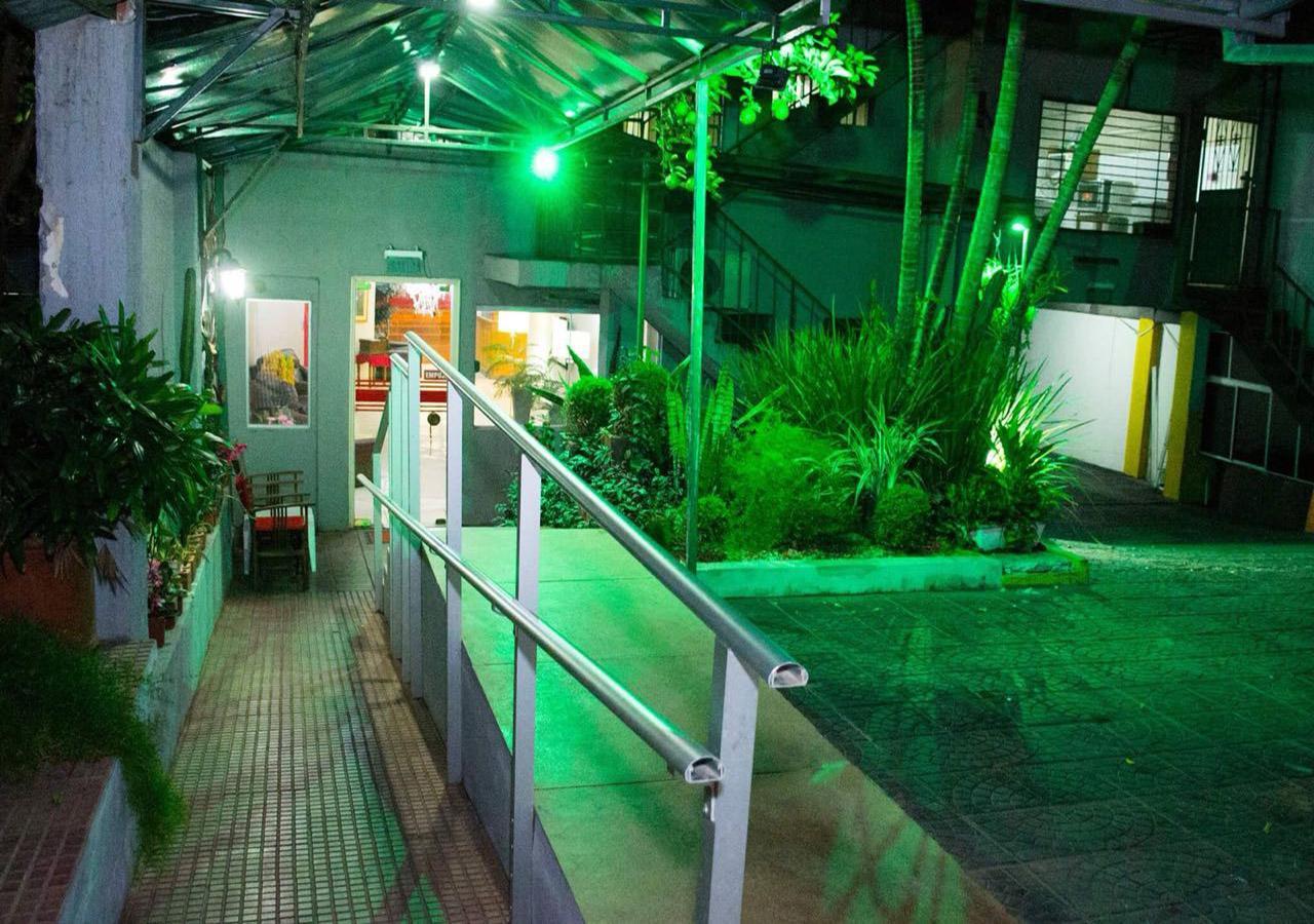 Hotel Del Sur San Lorenzo Dış mekan fotoğraf